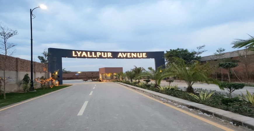 Gorgeous 4 Marla Commercial Plot For sale Available In Lyallpur Avenue