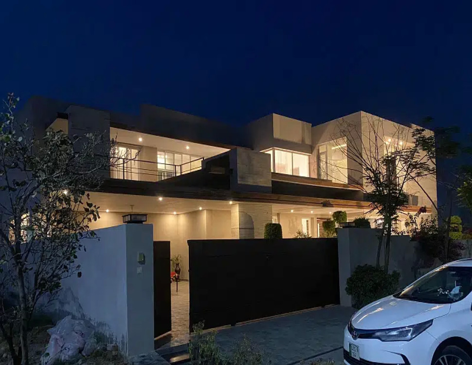 Facing Park 2 Kanal Brand New Luxury Fully Furnished House For rent in DHA Phase 6