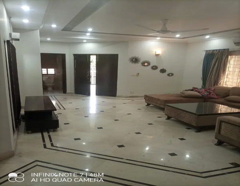 10marla 4bed furnish house for rent in dha phase 5
